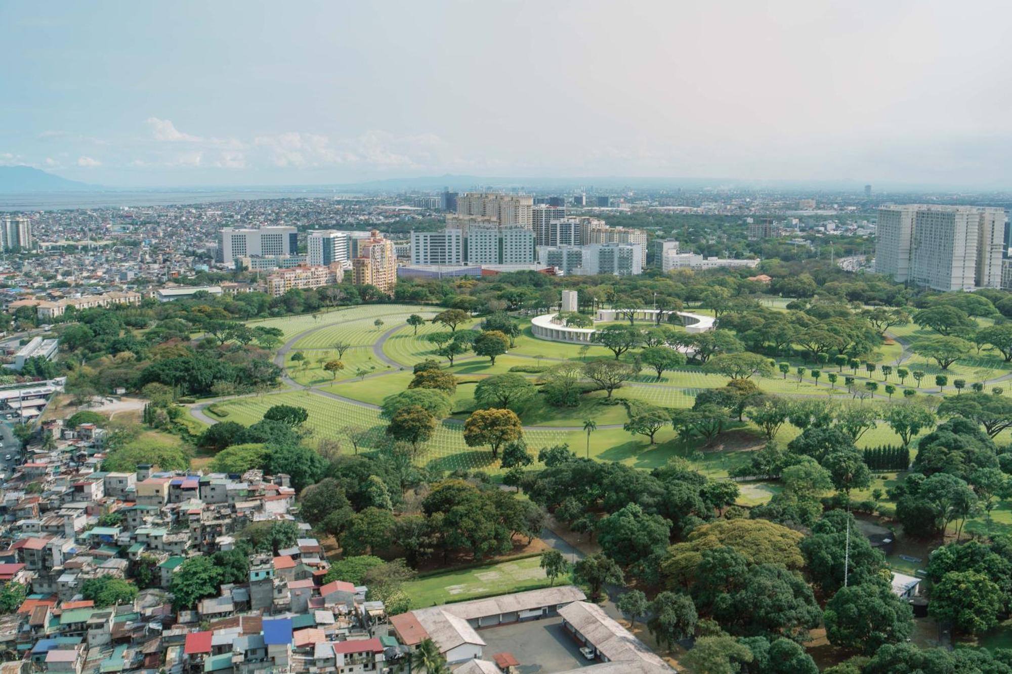 Cozy 2-Bedroom At South Of Market Soma Bgc Near Sm Aura, Market! Market! & Bonifacio High Street Тагуиг Екстериор снимка